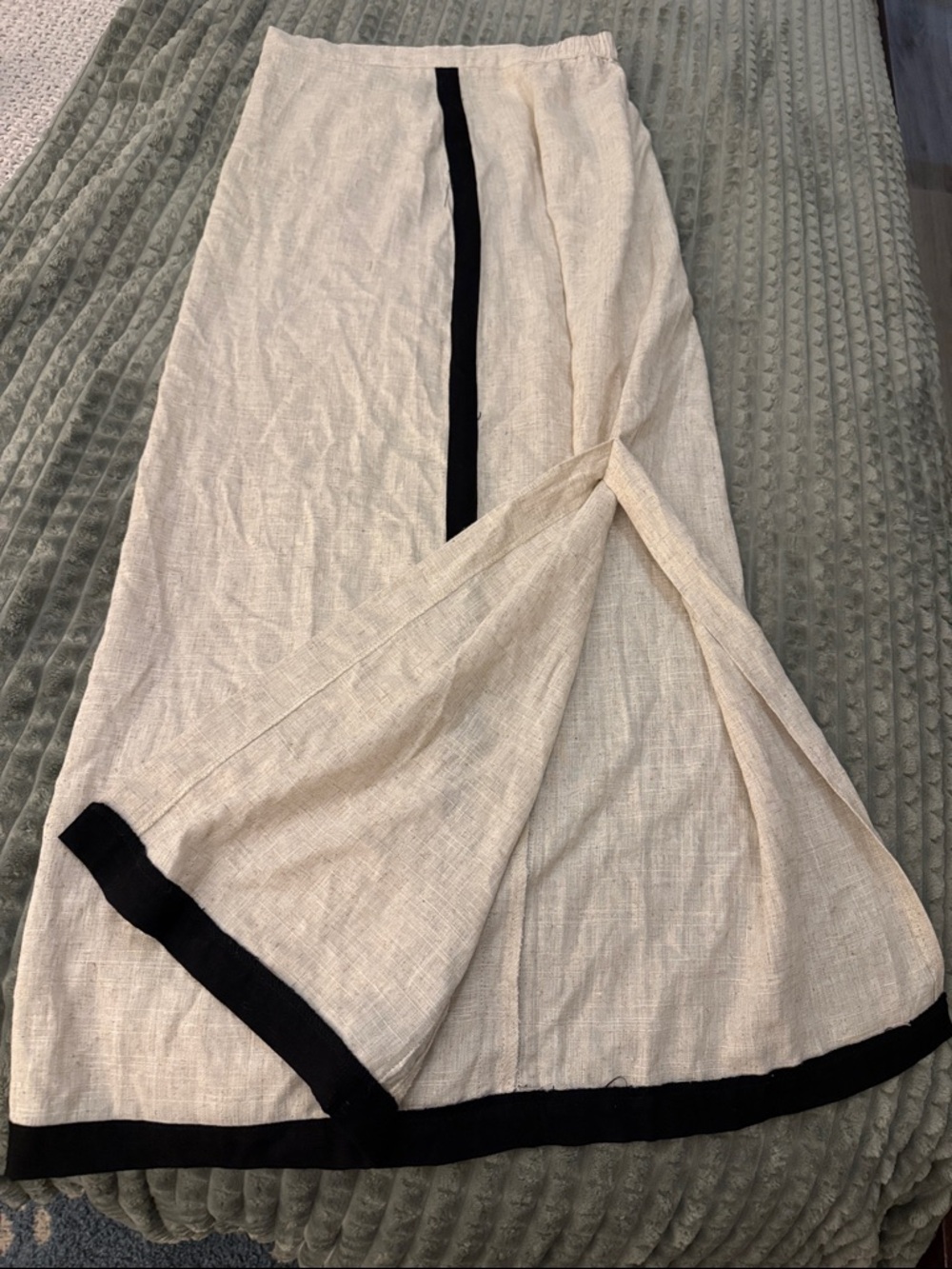 Anthropologie- Paper Heart Neutral Beige linen blend Maxi Skirt with Black Trim - Picture 5 of 11